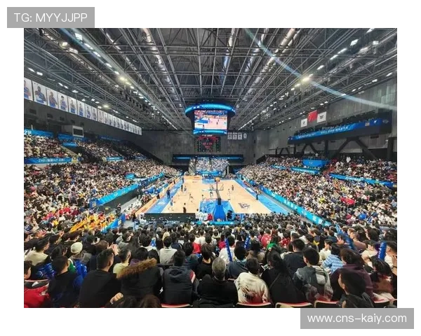 北京首钢园区假日篮球嘉年华,青少年精英赛吸引千人参与 北京首钢园区假日篮球嘉年华,青少年精英赛吸引千人参与